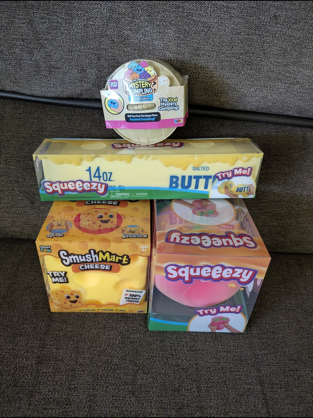 Squeezy, SmushMart & Mystery Dumpling Squishy Toy Bundle -